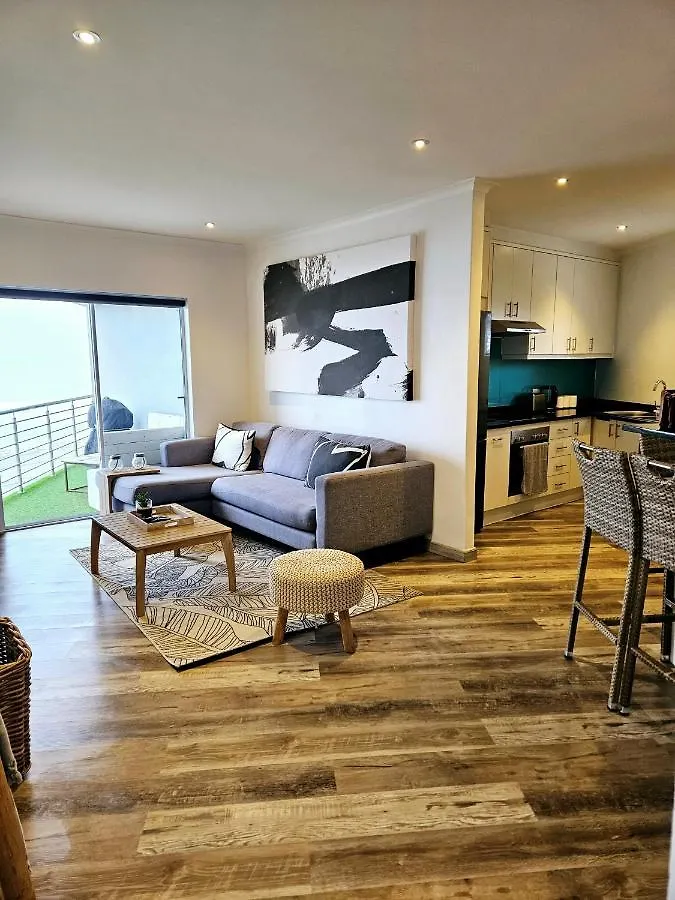 12 Sunset On Hill Apartment Cape Town 0*,  South Africa