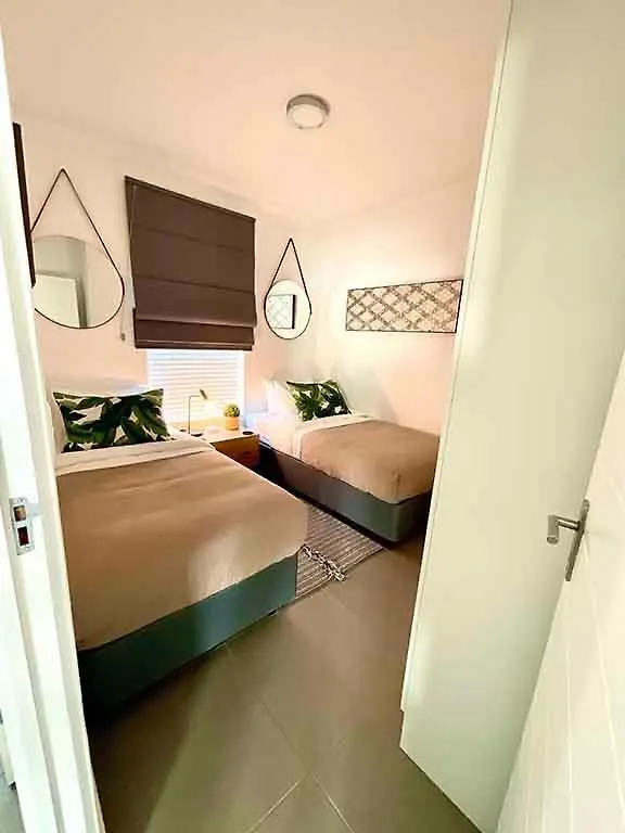 12 Sunset On Hill Apartment Cape Town